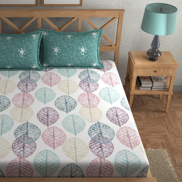 Vibrant Leaf Silhouette Floral Microfiber Bedsheet